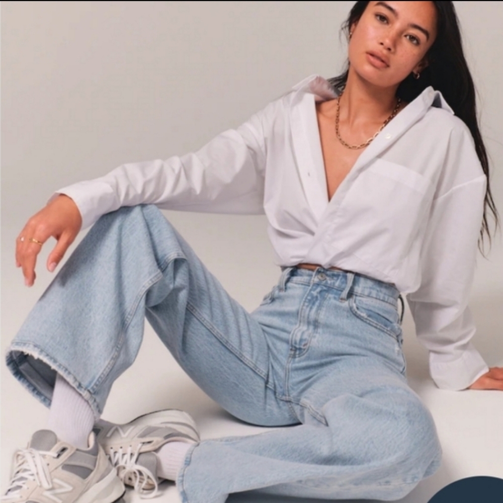 ❤️ ABERCROMBIE & FITCH 90'S HIGH RISE RELAXED WIDE LEG JEANS, 00S (24 SHORT) - Picture 2 of 14